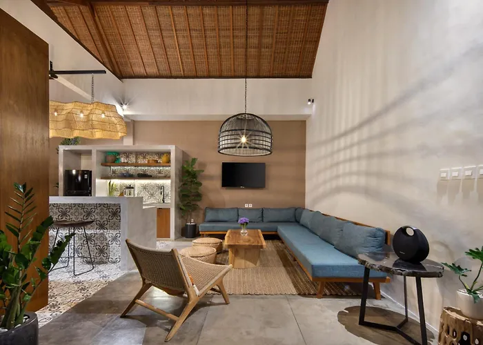 Pawikan - Stylish Tropical 4br With Private Pool In Center *