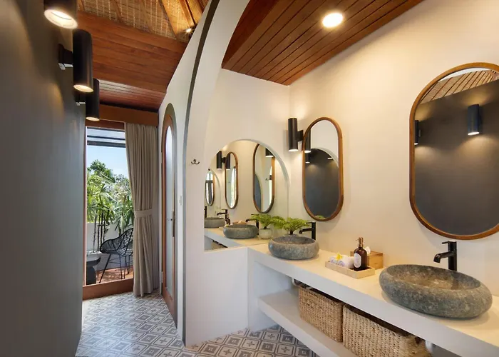 Pawikan - Stylish Tropical 4br With Private Pool In Center * Seminyak (Bali)
